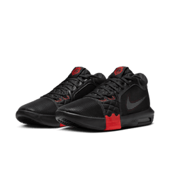 Nike Lebron Witness 8 basketbalschoen