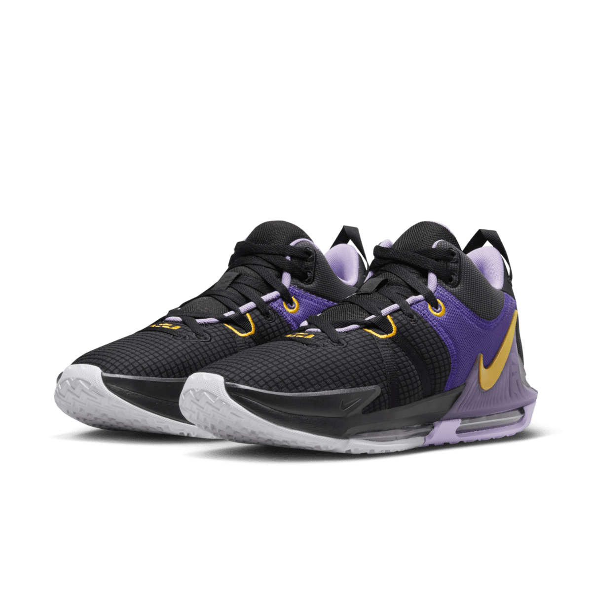 LeBron Witness 7 Lakers