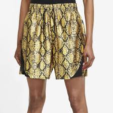 Nike Rebel Fly Dames Short Gold