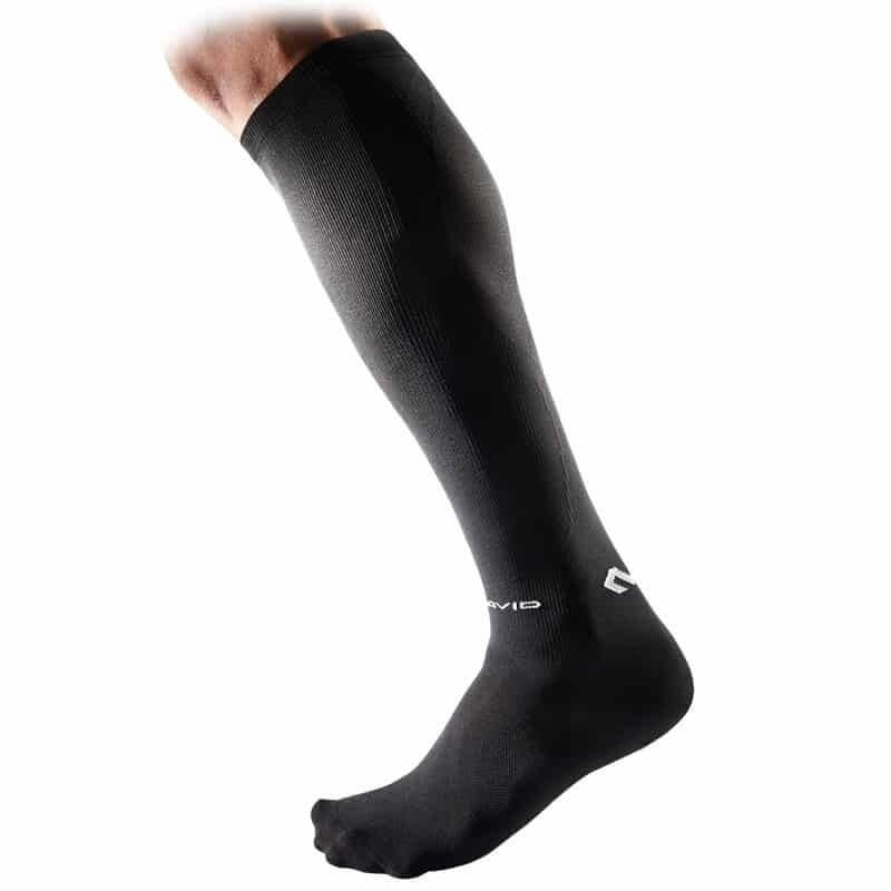 8831R Recovery Compression Socks (Black)