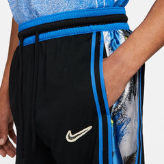 Nike Dri-Fit DNA+